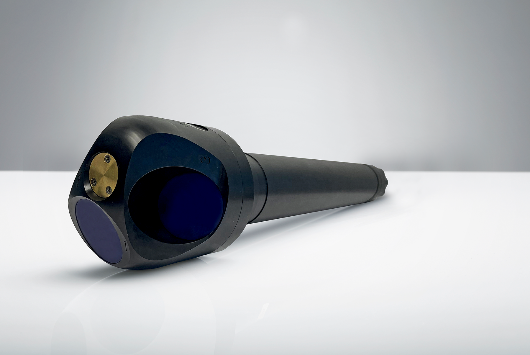 Aqaudopp Profiler2 600k Hz sideview 1