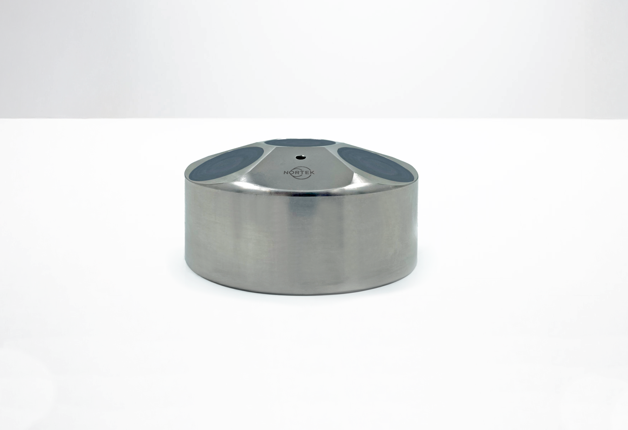 NUCLEUS1000 300 side looking