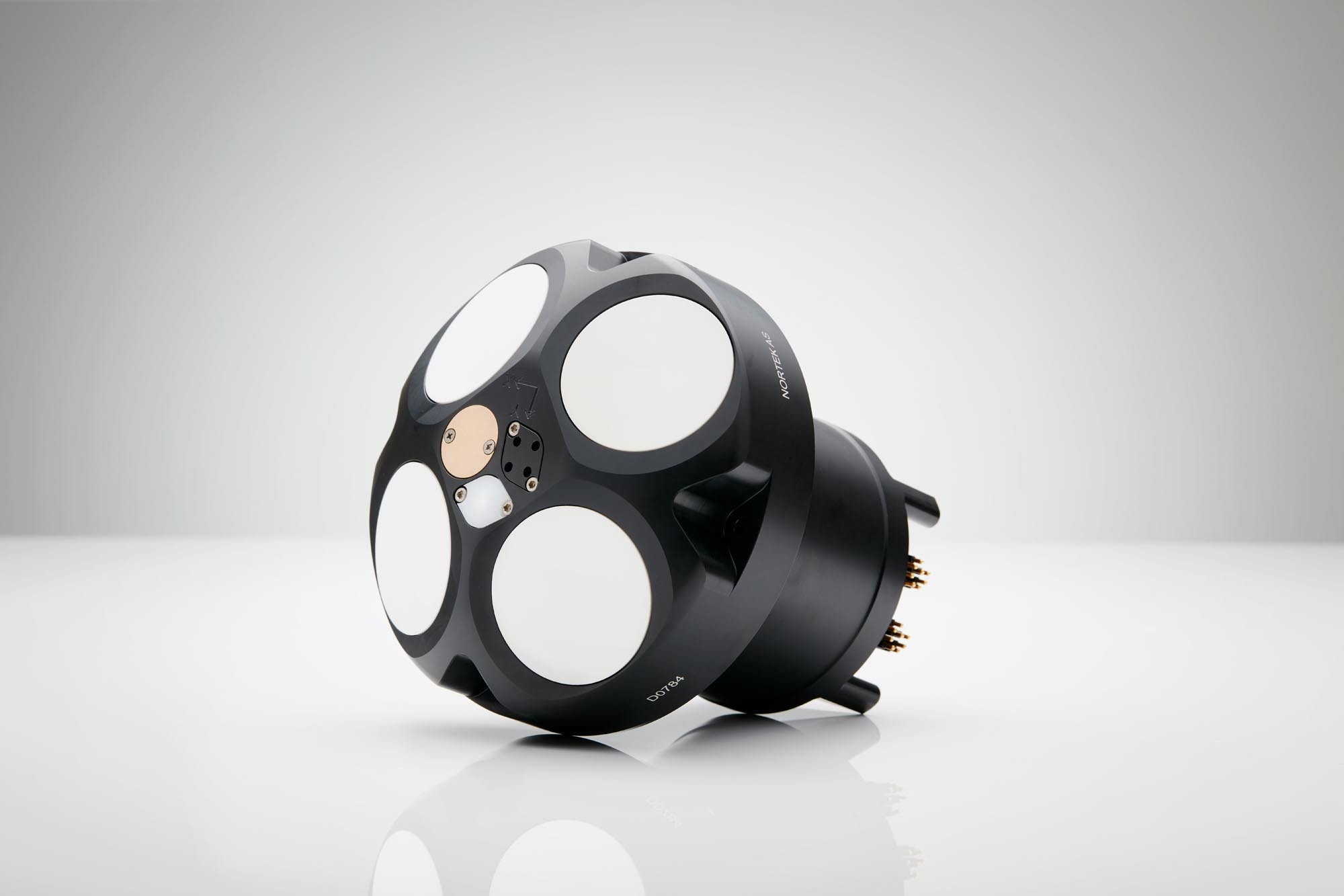 Nortek DVL 500k Hz 300 side